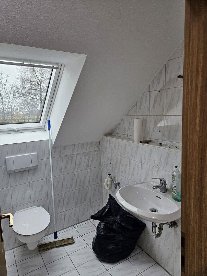 Prenájom bytu 1-izbový 41 m², Berg b.Neumarkt i.d.OPf., Bavorsko Prenájom bytu 1-izbový 41 m², Berg b.Neumarkt i.d.OPf., Bavorsko