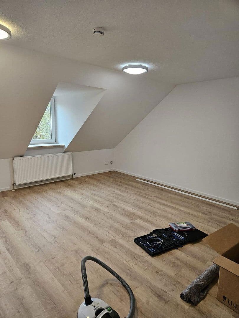 Prenájom bytu 1-izbový 41 m², Berg b.Neumarkt i.d.OPf., Bavorsko Prenájom bytu 1-izbový 41 m², Berg b.Neumarkt i.d.OPf., Bavorsko