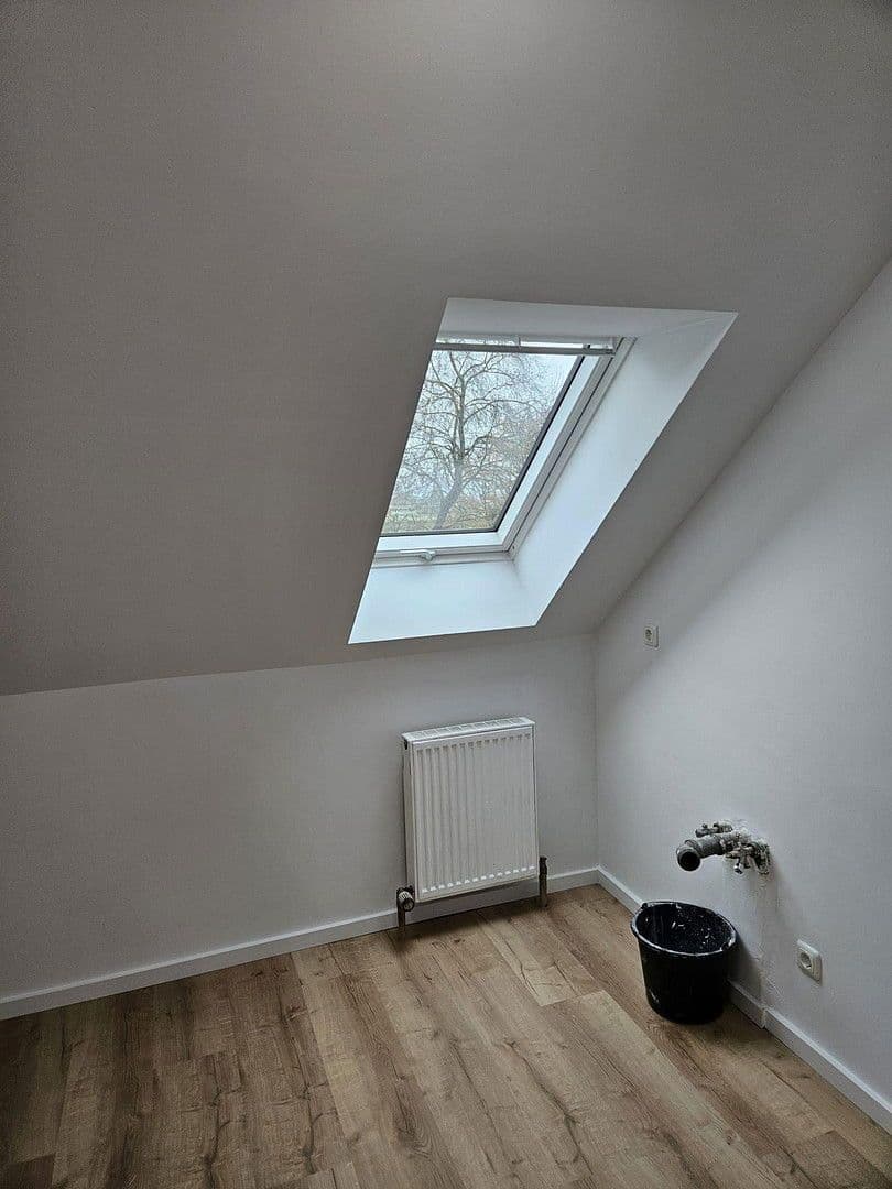 Prenájom bytu 1-izbový 41 m², Berg b.Neumarkt i.d.OPf., Bavorsko Prenájom bytu 1-izbový 41 m², Berg b.Neumarkt i.d.OPf., Bavorsko