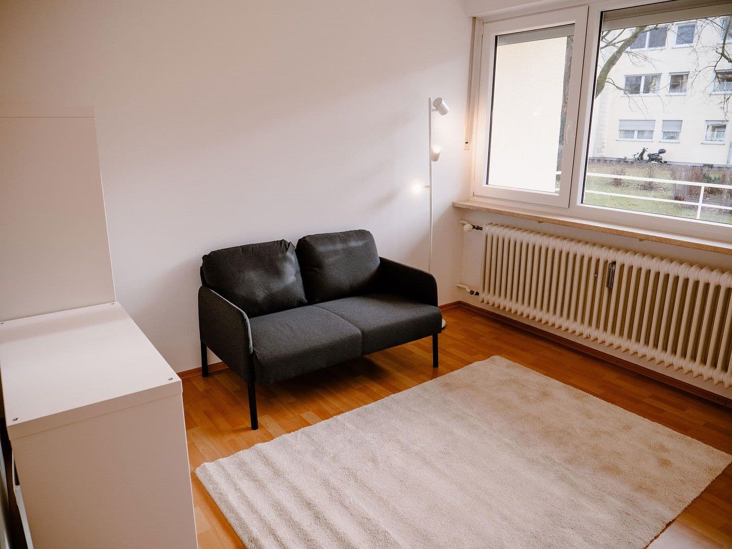 Prenájom bytu 1-izbový 35 m², München, Bavorsko Prenájom bytu 1-izbový 35 m², München, Bavorsko