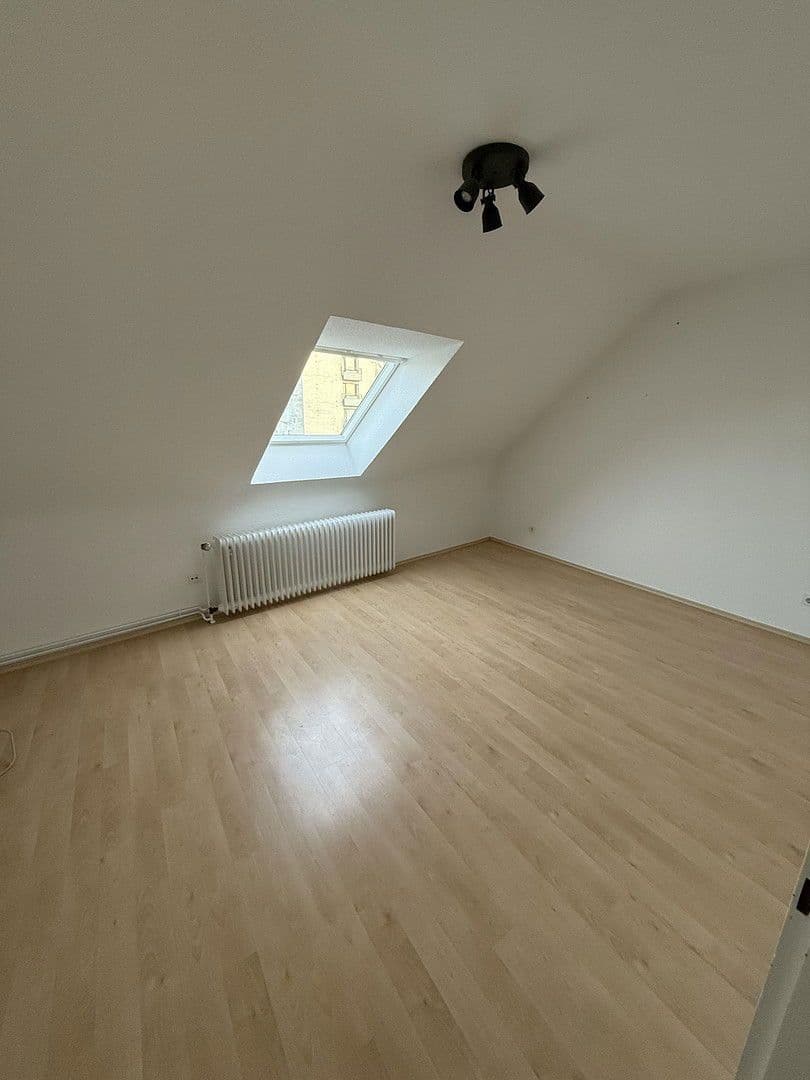Prenájom bytu 2-izbový 64 m², Erftstraße 44, Neuss, Severné Porýnie - Westfálsko Prenájom bytu 2-izbový 64 m², Erftstraße 44, Neuss, Severné Porýnie - Westfálsko