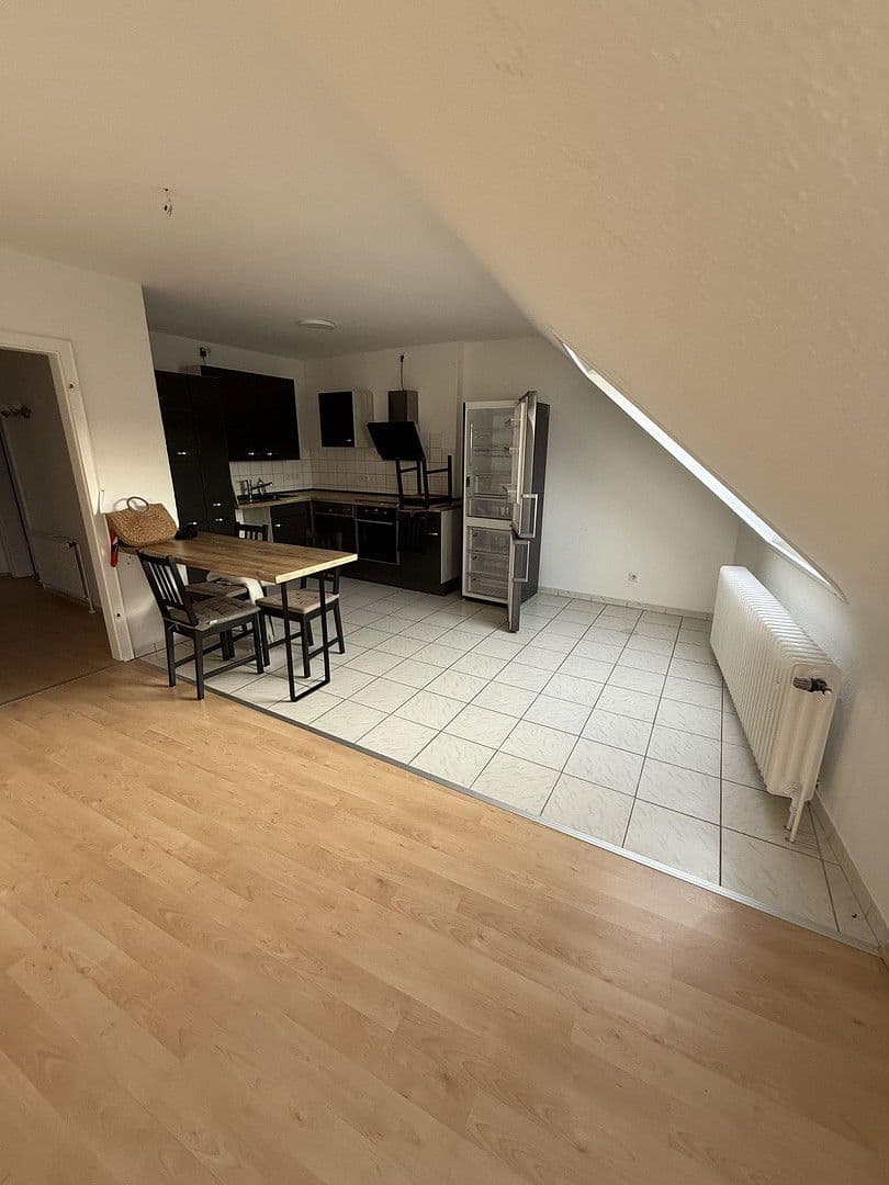 Prenájom bytu 2-izbový 64 m², Erftstraße 44, Neuss, Severné Porýnie - Westfálsko Prenájom bytu 2-izbový 64 m², Erftstraße 44, Neuss, Severné Porýnie - Westfálsko