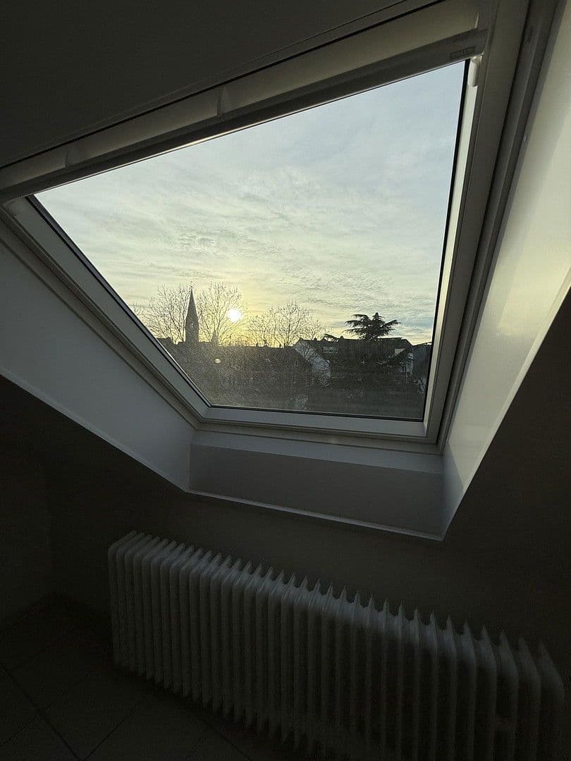 Prenájom bytu 2-izbový 64 m², Erftstraße 44, Neuss, Severné Porýnie - Westfálsko Prenájom bytu 2-izbový 64 m², Erftstraße 44, Neuss, Severné Porýnie - Westfálsko