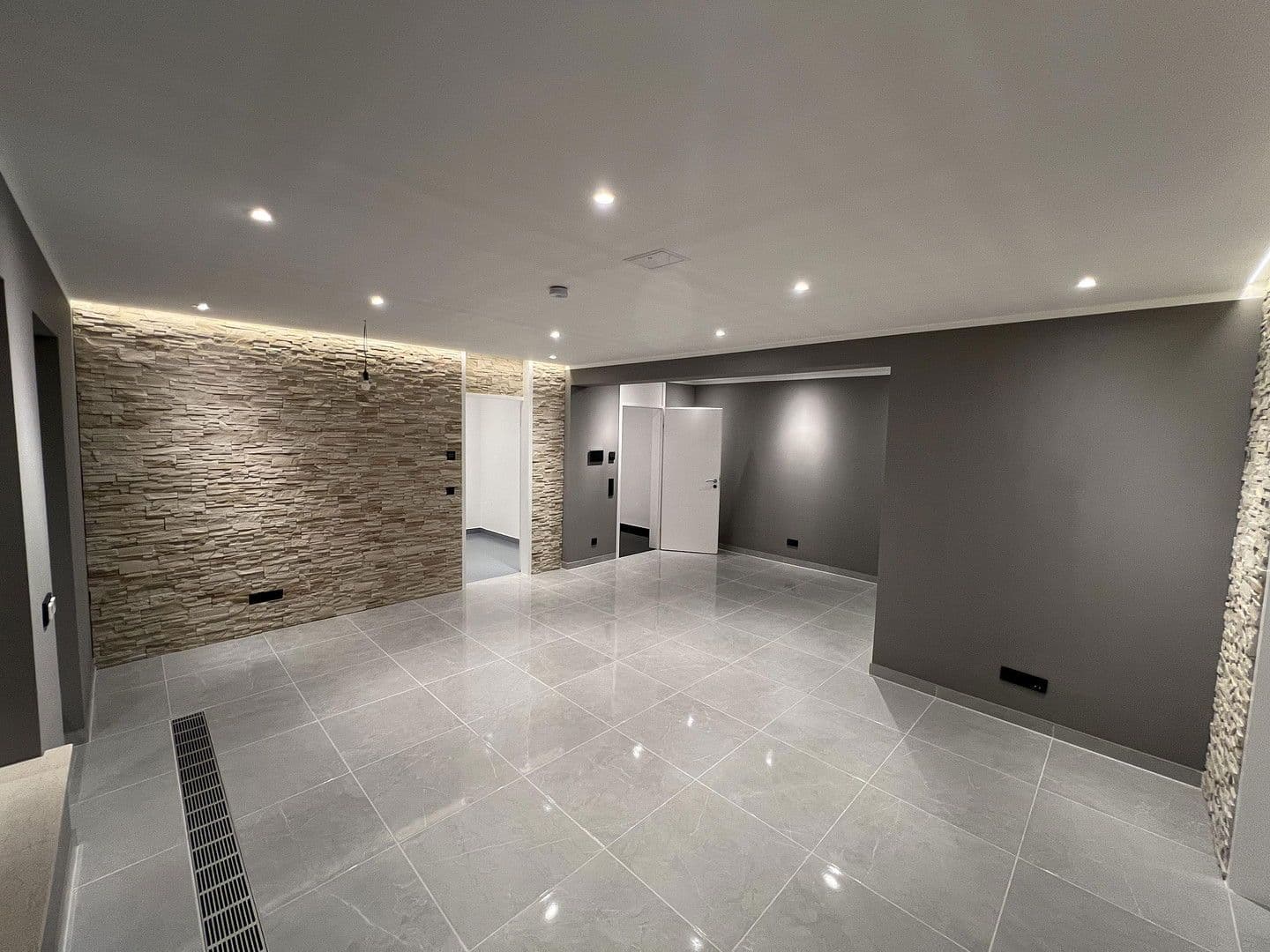 Predaj bytu 2-izbový 79 m², Sulzer Str. 84/3, Wildberg, Bádensko-Wurttembersko Predaj bytu 2-izbový 79 m², Sulzer Str. 84/3, Wildberg, Bádensko-Wurttembersko