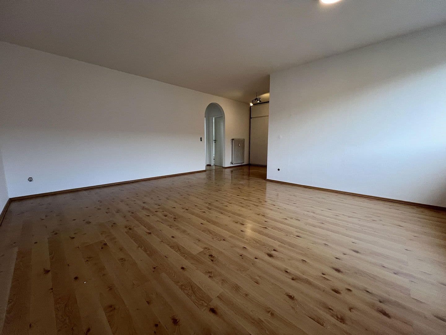 Prenájom bytu 3-izbový 64 m², Körnerstraße 97, Oberhausen, Severné Porýnie - Westfálsko Prenájom bytu 3-izbový 64 m², Körnerstraße 97, Oberhausen, Severné Porýnie - Westfálsko