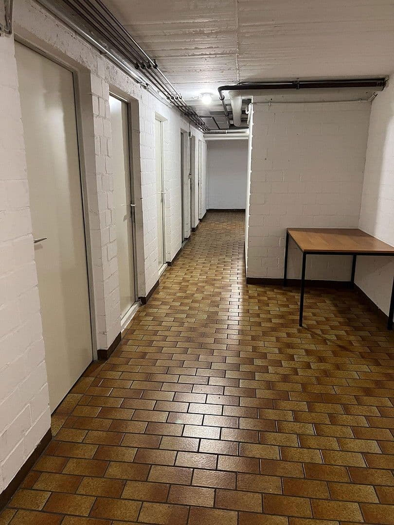 Prenájom bytu 3-izbový 64 m², Körnerstraße 97, Oberhausen, Severné Porýnie - Westfálsko Prenájom bytu 3-izbový 64 m², Körnerstraße 97, Oberhausen, Severné Porýnie - Westfálsko