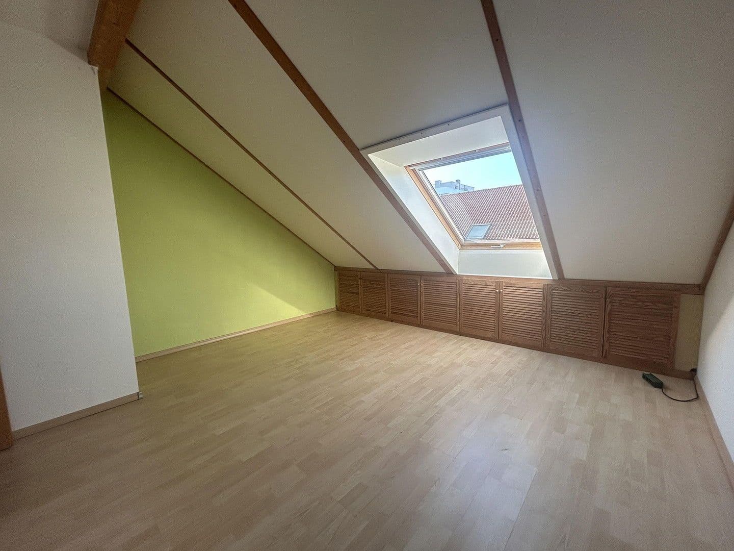 Prenájom domu 141 m², pozemek 160 m², Kaiserslautern, Porýnie-Falcko Prenájom domu 141 m², pozemek 160 m², Kaiserslautern, Porýnie-Falcko