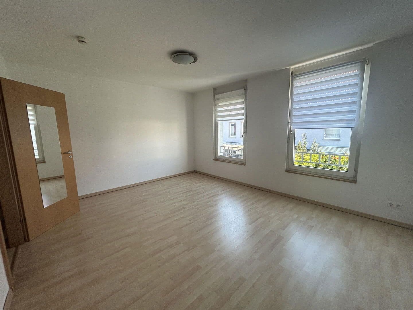 Prenájom domu 141 m², pozemek 160 m², Kaiserslautern, Porýnie-Falcko Prenájom domu 141 m², pozemek 160 m², Kaiserslautern, Porýnie-Falcko