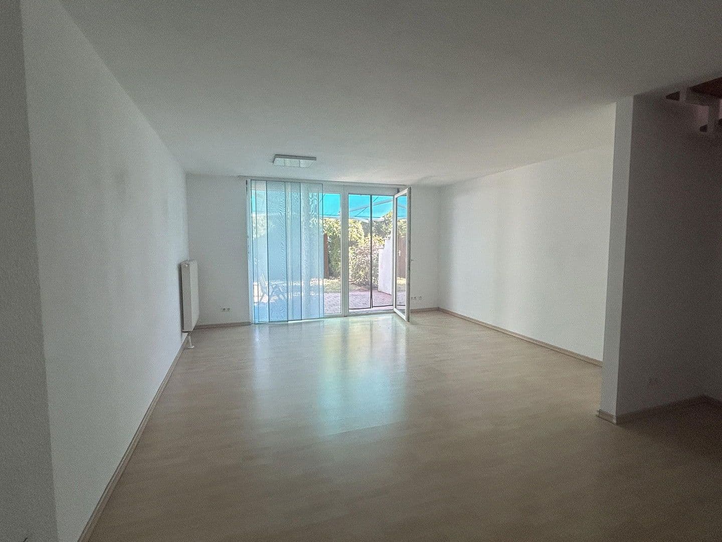 Prenájom domu 141 m², pozemek 160 m², Kaiserslautern, Porýnie-Falcko Prenájom domu 141 m², pozemek 160 m², Kaiserslautern, Porýnie-Falcko