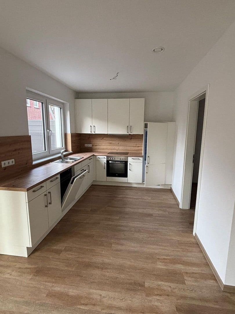 Prenájom bytu 2-izbový 60 m², Bolwinsweg 51, Papenburg, Dolné Sasko Prenájom bytu 2-izbový 60 m², Bolwinsweg 51, Papenburg, Dolné Sasko