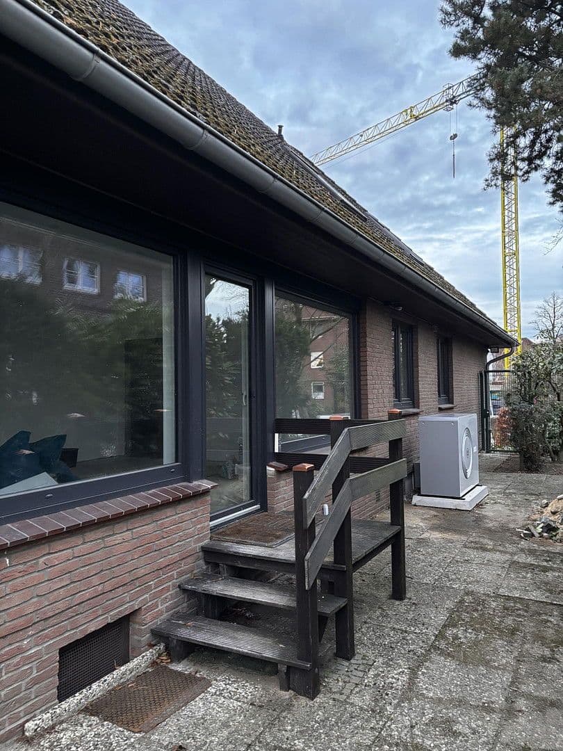 Prenájom domu 180 m², pozemek 811 m², Rellingen, Šlezvicko-Holštajnsko Prenájom domu 180 m², pozemek 811 m², Rellingen, Šlezvicko-Holštajnsko