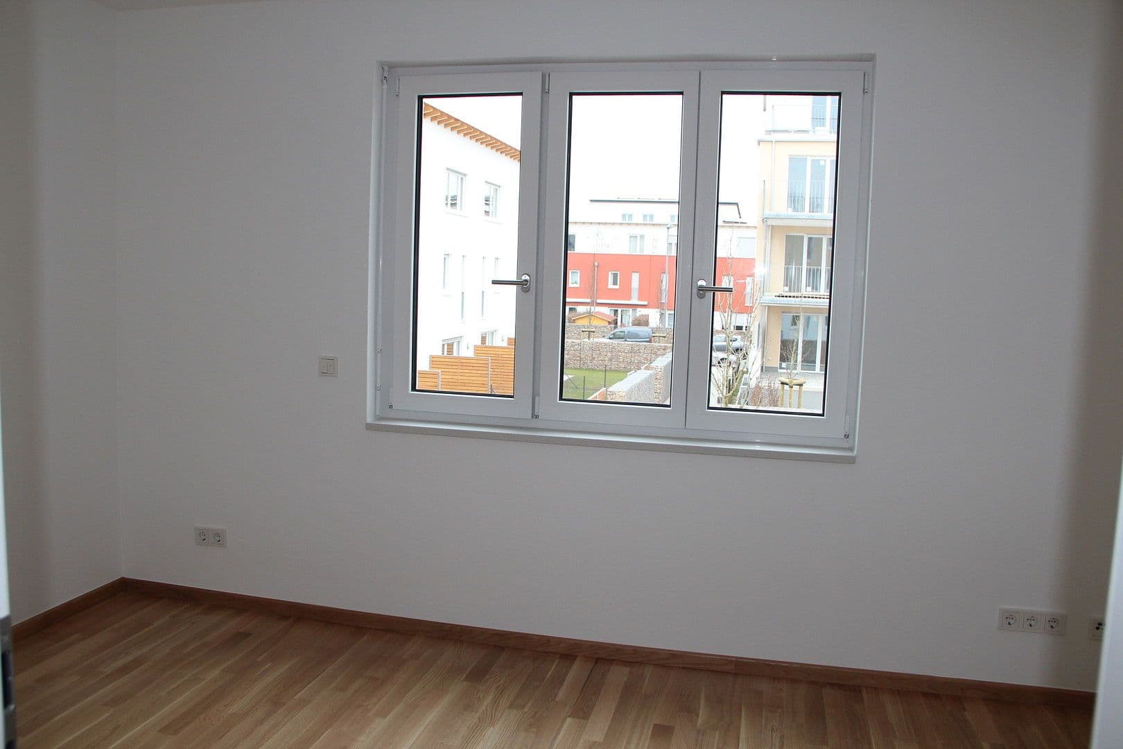 Prenájom domu 122 m², pozemek 150 m², Wiesbaden (Künstlerviertel), Hesensko Prenájom domu 122 m², pozemek 150 m², Wiesbaden (Künstlerviertel), Hesensko