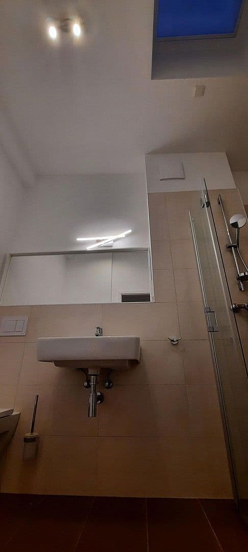 Prenájom domu 122 m², pozemek 150 m², Wiesbaden (Künstlerviertel), Hesensko Prenájom domu 122 m², pozemek 150 m², Wiesbaden (Künstlerviertel), Hesensko