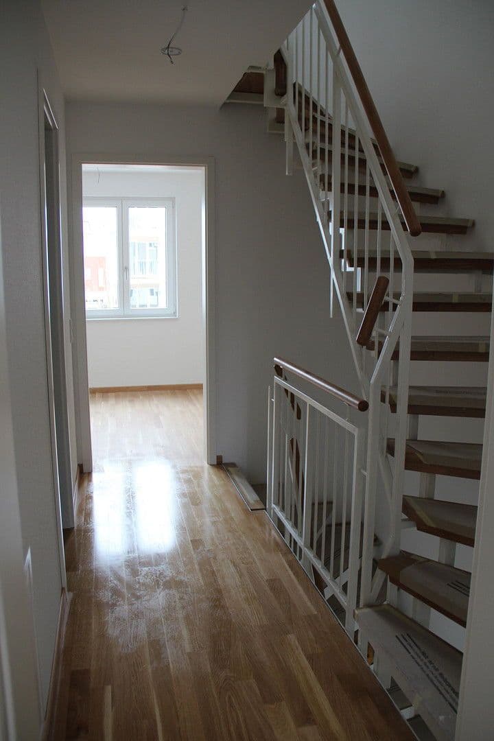 Prenájom domu 122 m², pozemek 150 m², Wiesbaden (Künstlerviertel), Hesensko Prenájom domu 122 m², pozemek 150 m², Wiesbaden (Künstlerviertel), Hesensko