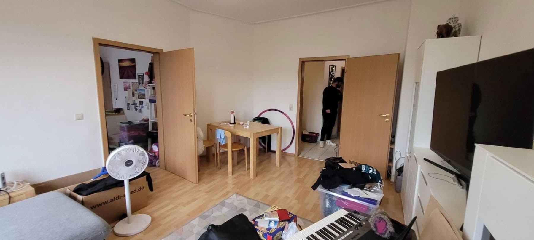 Prenájom bytu 3-izbový 84 m², Stuttgart, Bádensko-Wurttembersko Prenájom bytu 3-izbový 84 m², Stuttgart, Bádensko-Wurttembersko