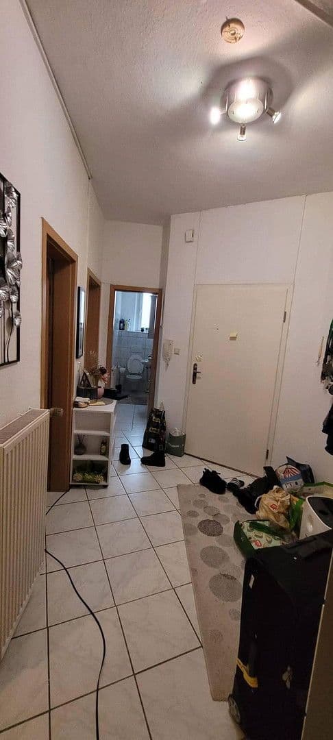 Prenájom bytu 3-izbový 84 m², Stuttgart, Bádensko-Wurttembersko Prenájom bytu 3-izbový 84 m², Stuttgart, Bádensko-Wurttembersko