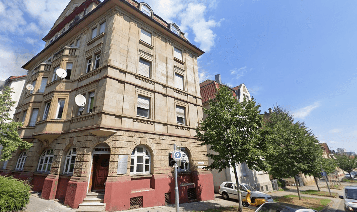 Prenájom bytu 3-izbový 84 m², Stuttgart, Bádensko-Wurttembersko Prenájom bytu 3-izbový 84 m², Stuttgart, Bádensko-Wurttembersko