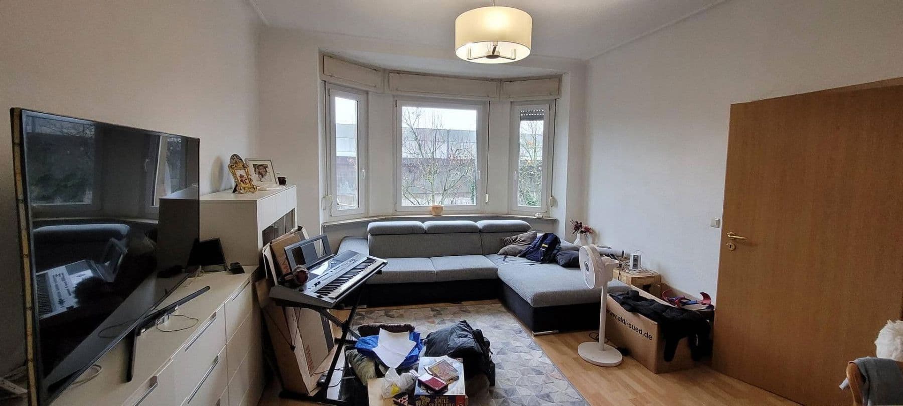 Prenájom bytu 3-izbový 84 m², Stuttgart, Bádensko-Wurttembersko Prenájom bytu 3-izbový 84 m², Stuttgart, Bádensko-Wurttembersko