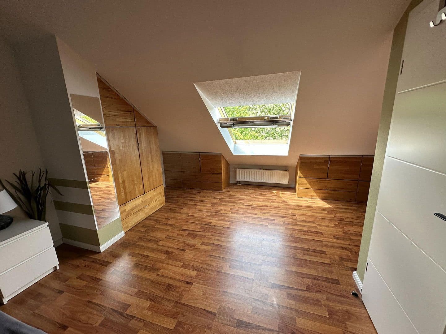 Predaj domu 118 m², pozemek 192 m², Ratingen, Severné Porýnie - Westfálsko Predaj domu 118 m², pozemek 192 m², Ratingen, Severné Porýnie - Westfálsko