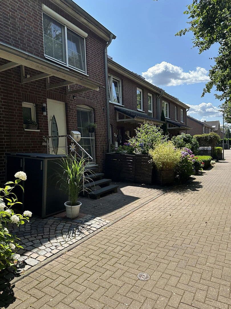 Predaj domu 118 m², pozemek 192 m², Ratingen, Severné Porýnie - Westfálsko Predaj domu 118 m², pozemek 192 m², Ratingen, Severné Porýnie - Westfálsko