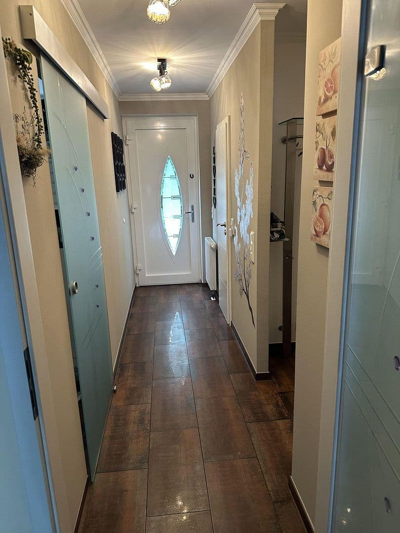 Predaj domu 118 m², pozemek 192 m², Ratingen, Severné Porýnie - Westfálsko Predaj domu 118 m², pozemek 192 m², Ratingen, Severné Porýnie - Westfálsko