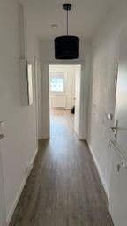 Prenájom bytu 2-izbový 47 m², Grünauer Straße 56, Berlin, Berlín Prenájom bytu 2-izbový 47 m², Grünauer Straße 56, Berlin, Berlín