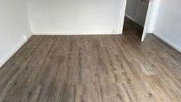 Prenájom bytu 2-izbový 47 m², Grünauer Straße 56, Berlin, Berlín Prenájom bytu 2-izbový 47 m², Grünauer Straße 56, Berlin, Berlín