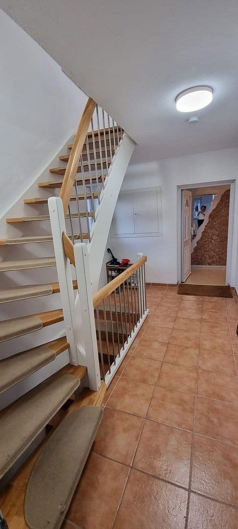 Predaj domu 314 m², pozemek 858 m², Raubling, Bavorsko Predaj domu 314 m², pozemek 858 m², Raubling, Bavorsko