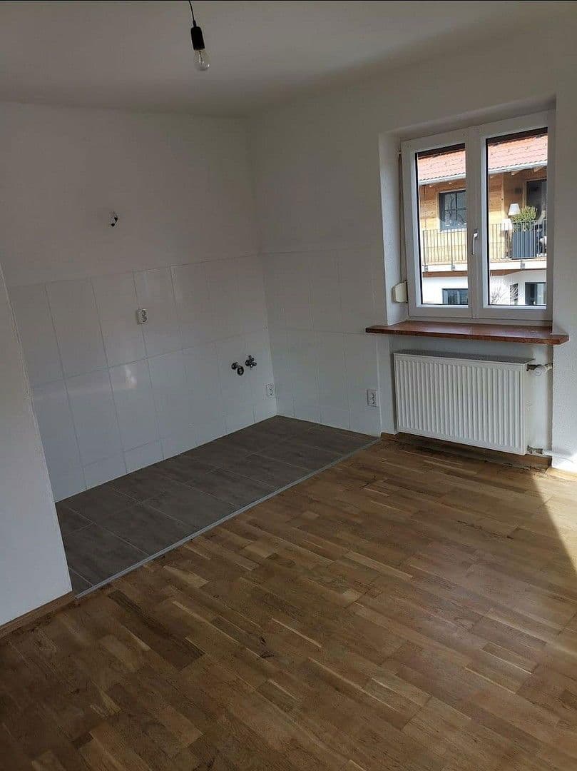 Predaj domu 314 m², pozemek 858 m², Raubling, Bavorsko Predaj domu 314 m², pozemek 858 m², Raubling, Bavorsko