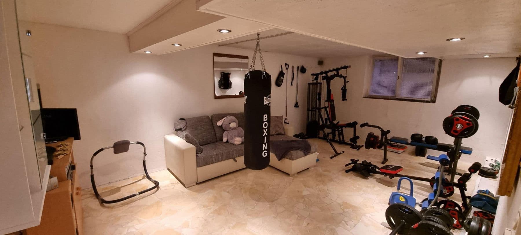 Predaj domu 314 m², pozemek 858 m², Raubling, Bavorsko Predaj domu 314 m², pozemek 858 m², Raubling, Bavorsko