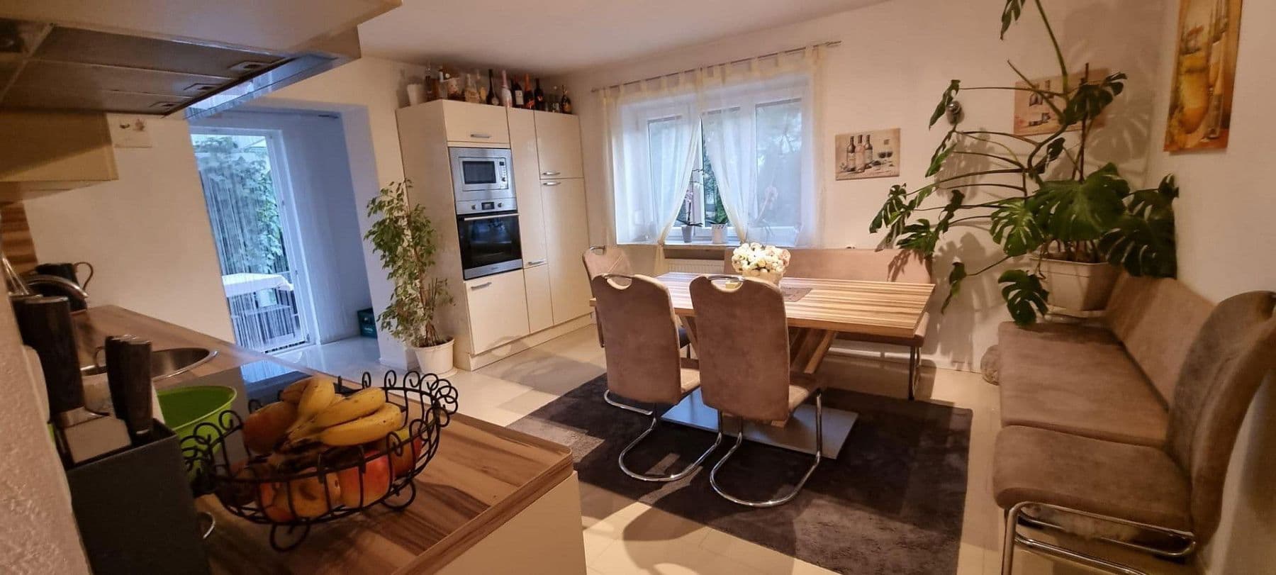 Predaj domu 314 m², pozemek 858 m², Raubling, Bavorsko Predaj domu 314 m², pozemek 858 m², Raubling, Bavorsko