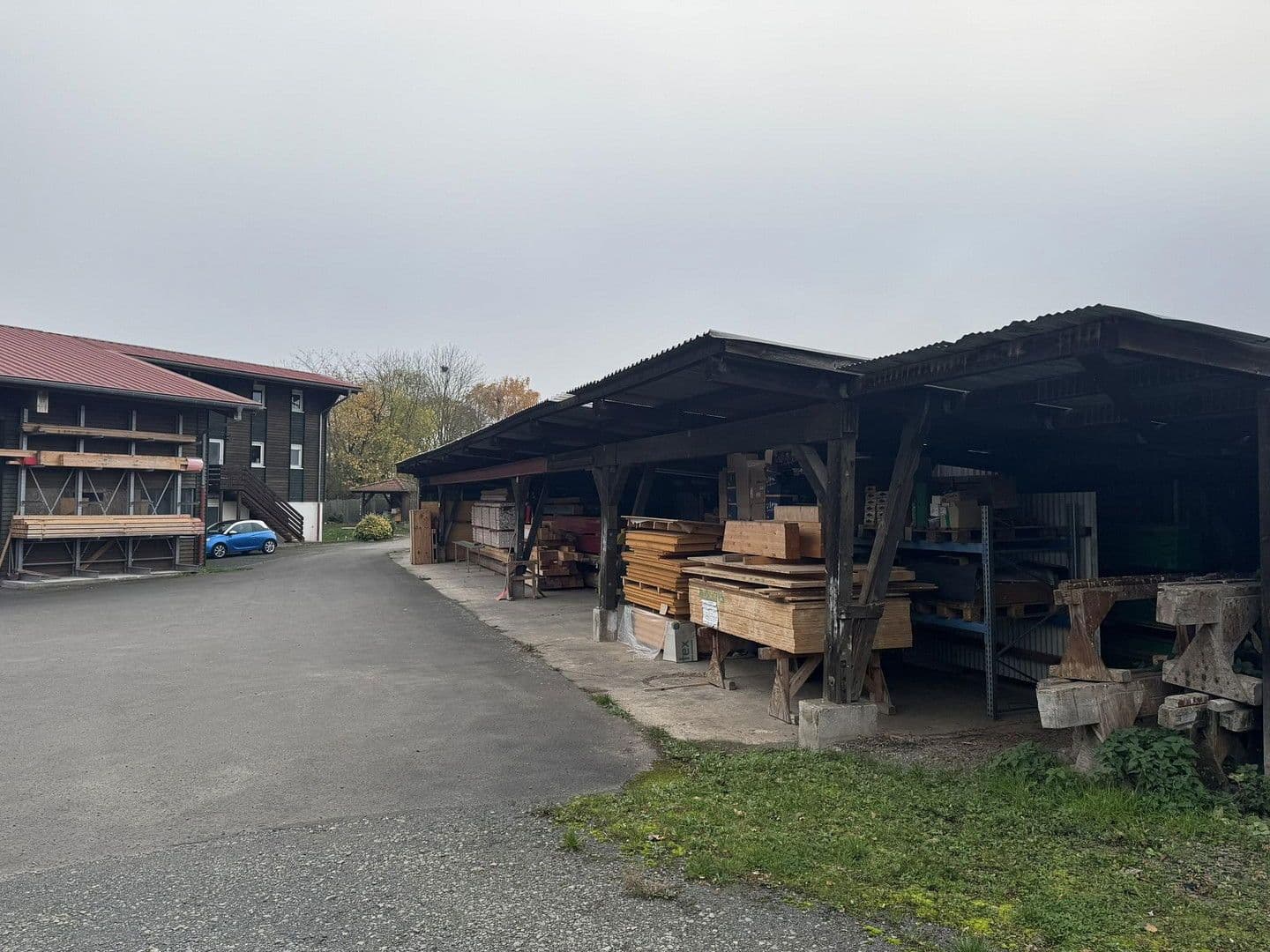 Predaj nebytového priestoru 2.473 m², Kaiserslautern, Porýnie-Falcko Predaj nebytového priestoru 2.473 m², Kaiserslautern, Porýnie-Falcko