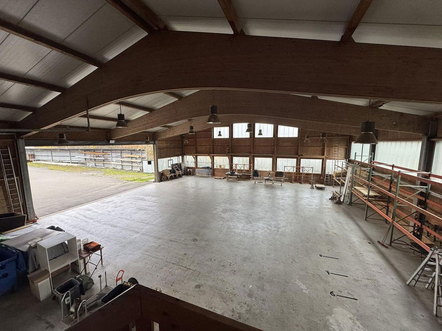 Predaj nebytového priestoru 2.473 m², Kaiserslautern, Porýnie-Falcko Predaj nebytového priestoru 2.473 m², Kaiserslautern, Porýnie-Falcko