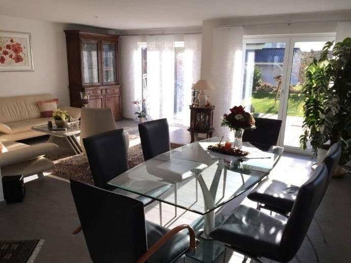 Predaj domu 131 m², pozemek 253 m², Bondorf, Bádensko-Wurttembersko Predaj domu 131 m², pozemek 253 m², Bondorf, Bádensko-Wurttembersko