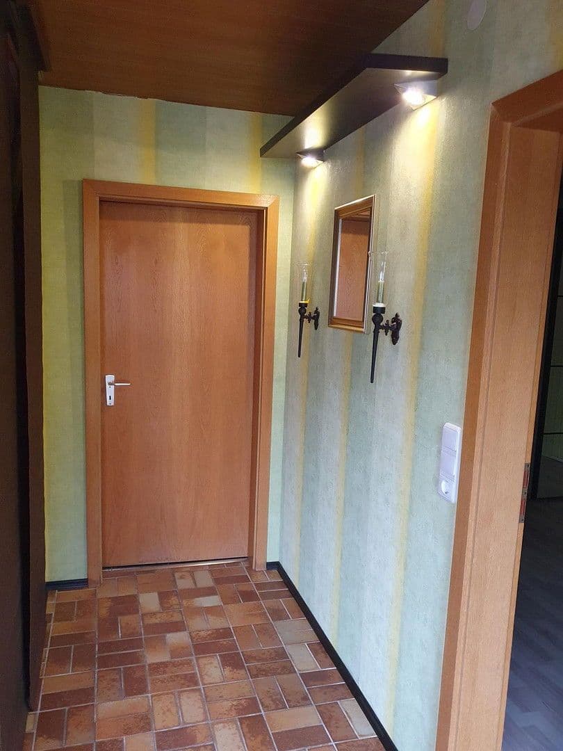 Predaj domu 90 m², pozemek 401 m², Jagdhausweg 12, Wuppertal, Severné Porýnie - Westfálsko Predaj domu 90 m², pozemek 401 m², Jagdhausweg 12, Wuppertal, Severné Porýnie - Westfálsko