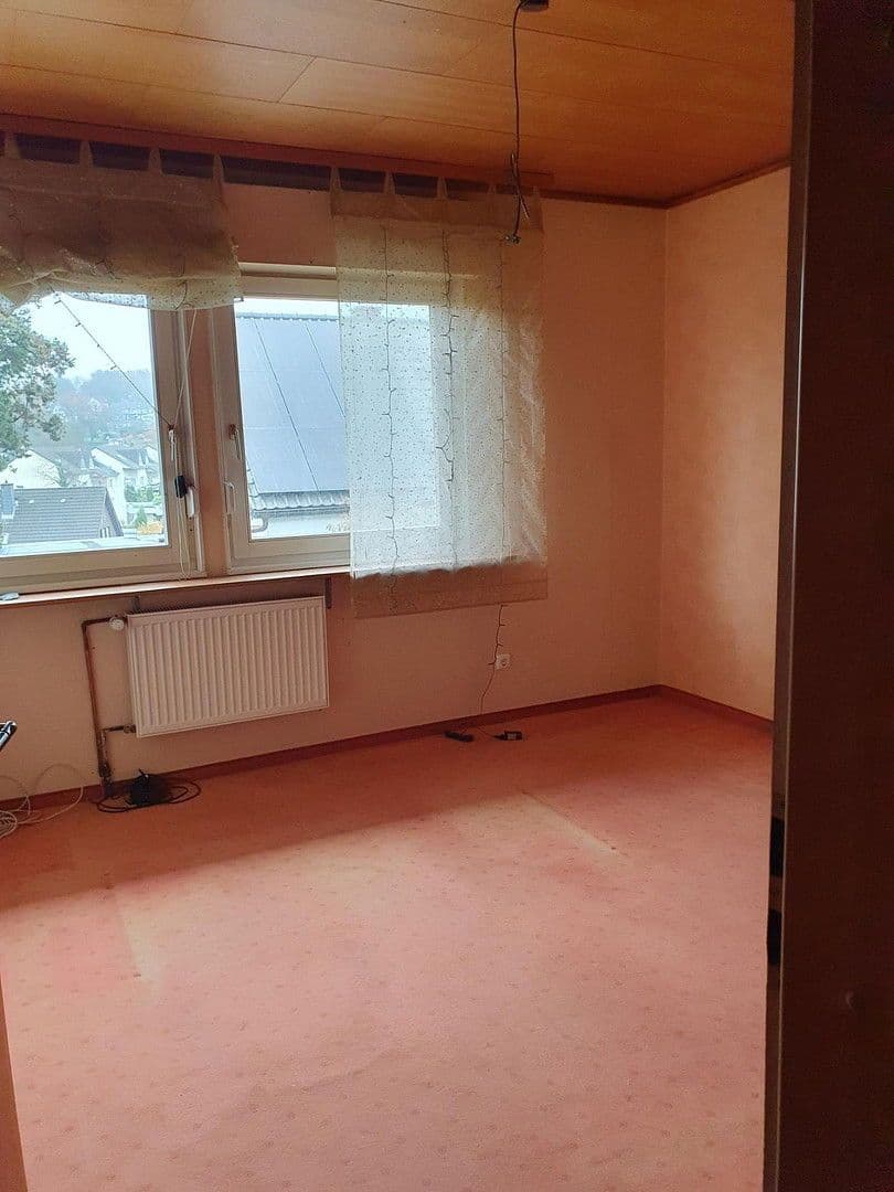 Predaj domu 90 m², pozemek 401 m², Jagdhausweg 12, Wuppertal, Severné Porýnie - Westfálsko Predaj domu 90 m², pozemek 401 m², Jagdhausweg 12, Wuppertal, Severné Porýnie - Westfálsko