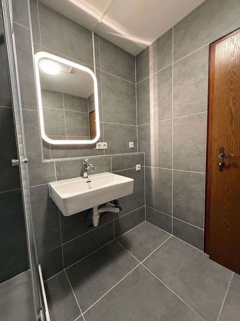 Prenájom bytu 2-izbový 44 m², Humboldtweg 1, Neufahrn, Bavorsko Prenájom bytu 2-izbový 44 m², Humboldtweg 1, Neufahrn, Bavorsko