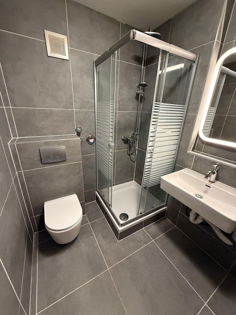 Prenájom bytu 2-izbový 44 m², Humboldtweg 1, Neufahrn, Bavorsko Prenájom bytu 2-izbový 44 m², Humboldtweg 1, Neufahrn, Bavorsko