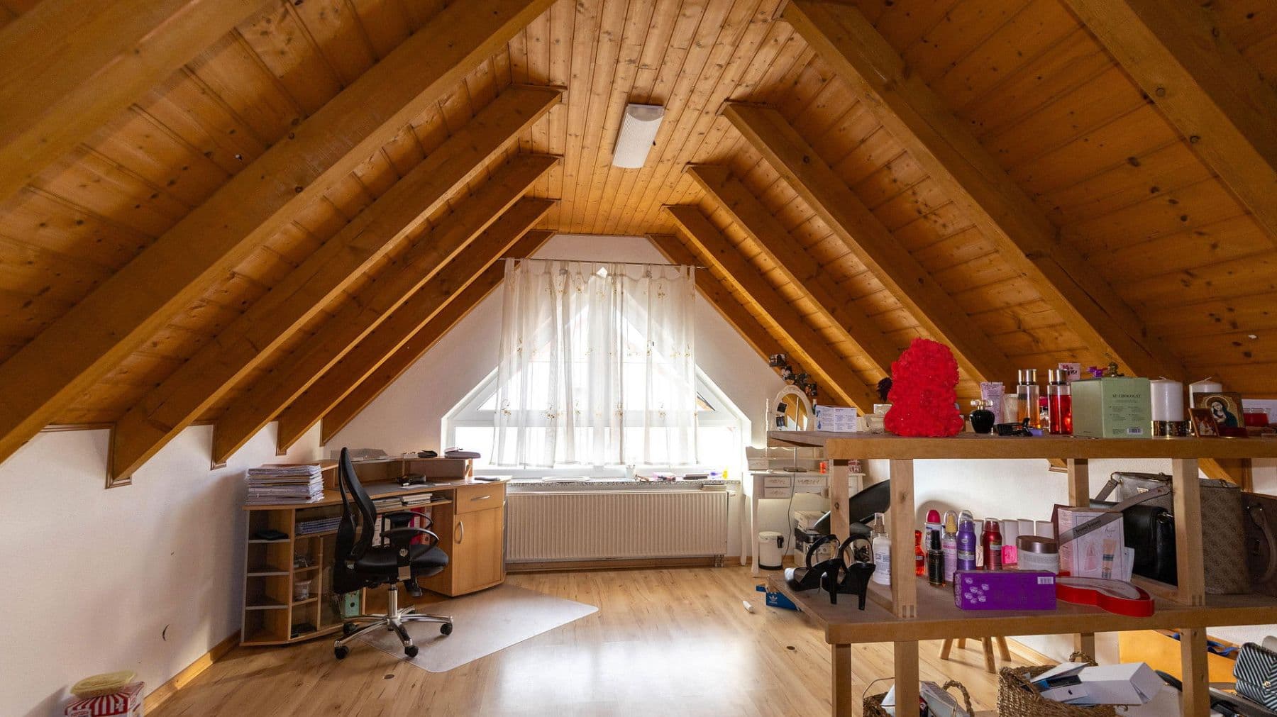 Predaj domu 280 m², pozemek 389 m², Kissing, Bavorsko Predaj domu 280 m², pozemek 389 m², Kissing, Bavorsko