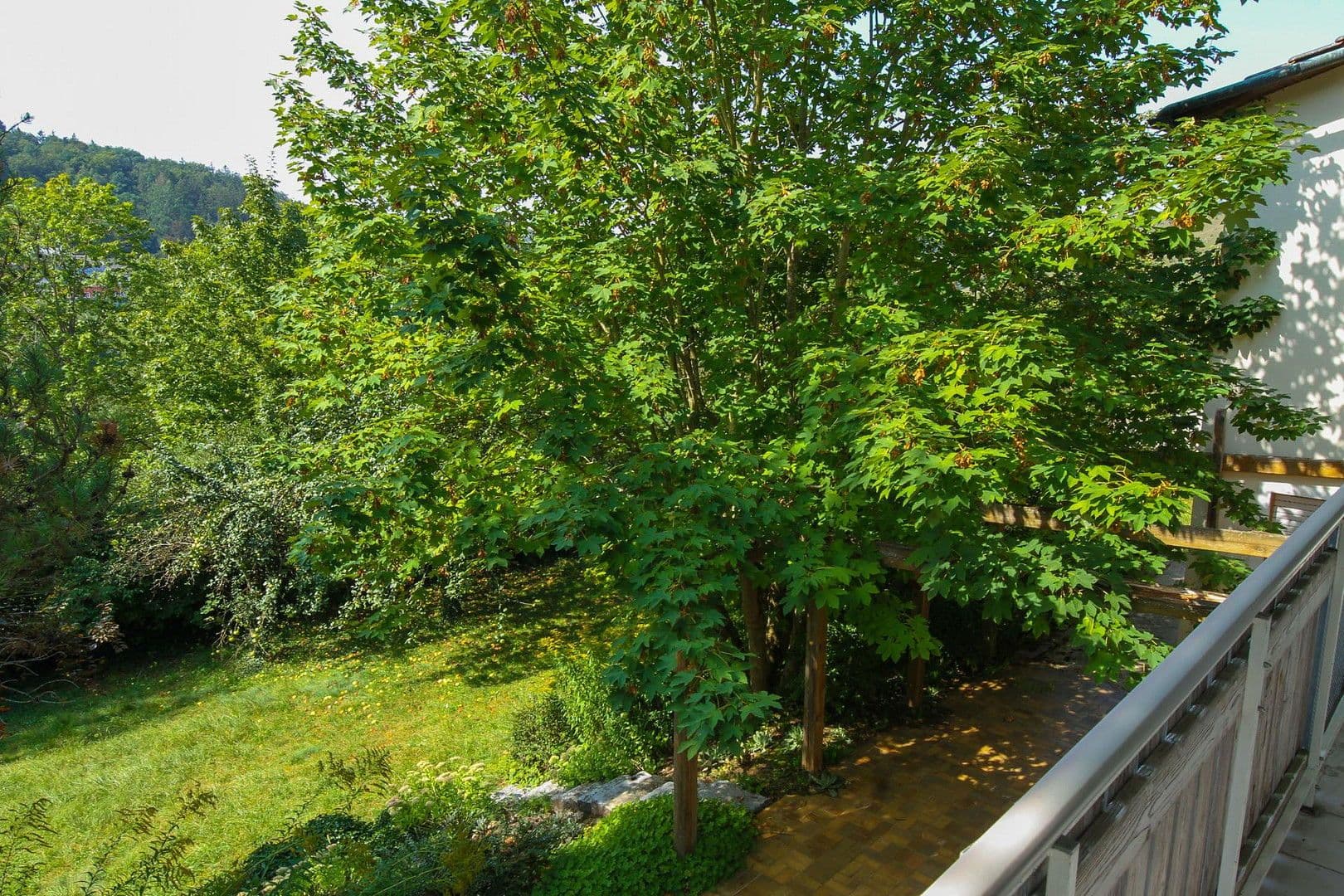 Predaj domu 302 m², pozemek 1.180 m², Nittendorf, Bavorsko Predaj domu 302 m², pozemek 1.180 m², Nittendorf, Bavorsko