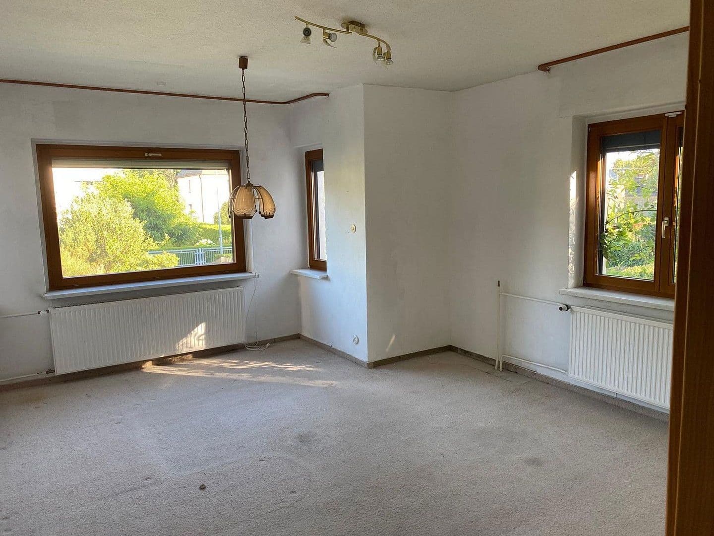 Predaj domu 200 m², pozemek 1.000 m², Chemnitz, Sasko Predaj domu 200 m², pozemek 1.000 m², Chemnitz, Sasko