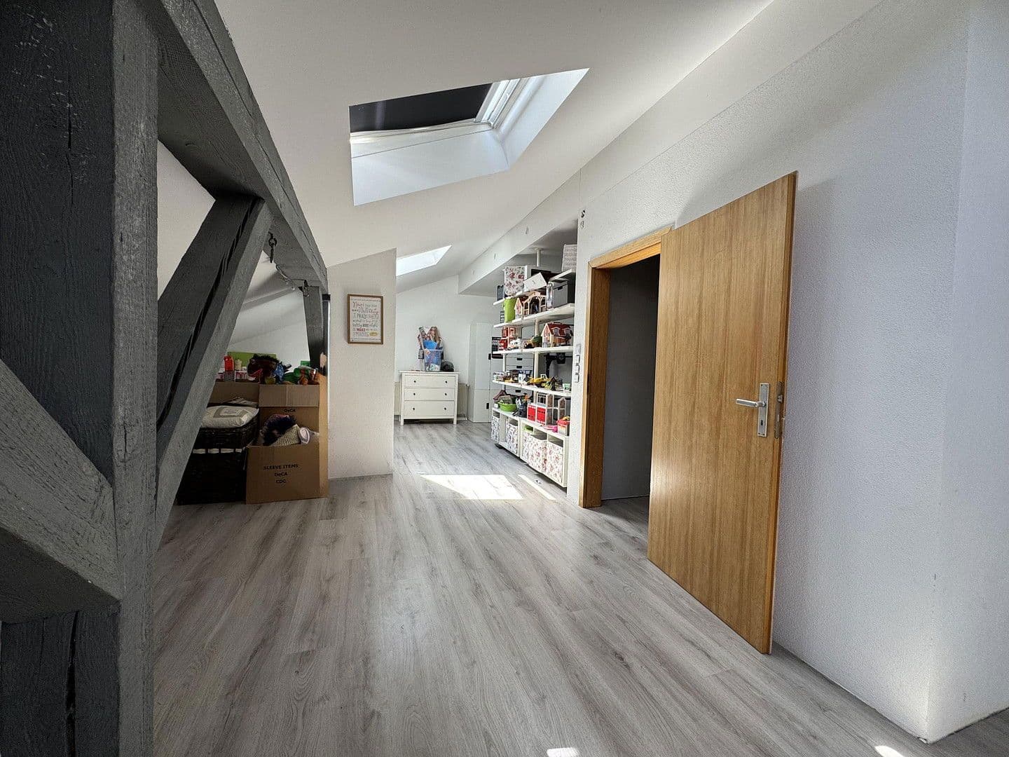 Predaj domu 297 m², pozemek 720 m², Am Mühlhebel 9, Weilerbach, Porýnie-Falcko Predaj domu 297 m², pozemek 720 m², Am Mühlhebel 9, Weilerbach, Porýnie-Falcko