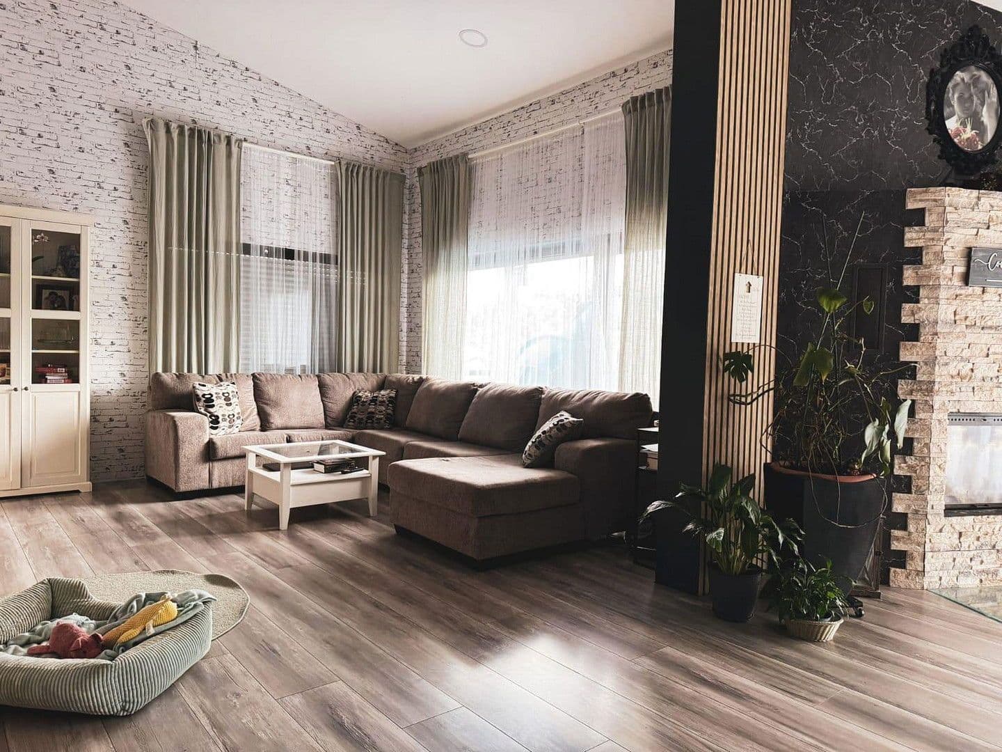 Predaj domu 297 m², pozemek 720 m², Am Mühlhebel 9, Weilerbach, Porýnie-Falcko Predaj domu 297 m², pozemek 720 m², Am Mühlhebel 9, Weilerbach, Porýnie-Falcko