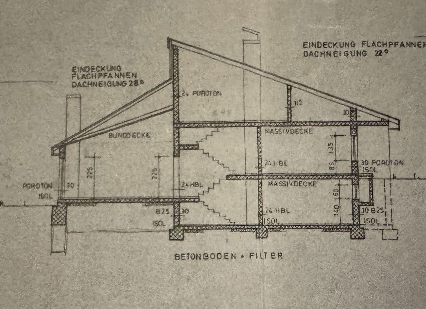 Predaj domu 297 m², pozemek 720 m², Am Mühlhebel 9, Weilerbach, Porýnie-Falcko Predaj domu 297 m², pozemek 720 m², Am Mühlhebel 9, Weilerbach, Porýnie-Falcko