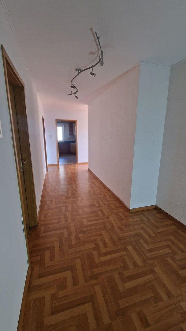 Predaj bytu 4-izbový 140 m², Kurfürstenstaffel 2, Pforzheim, Bádensko-Wurttembersko Predaj bytu 4-izbový 140 m², Kurfürstenstaffel 2, Pforzheim, Bádensko-Wurttembersko