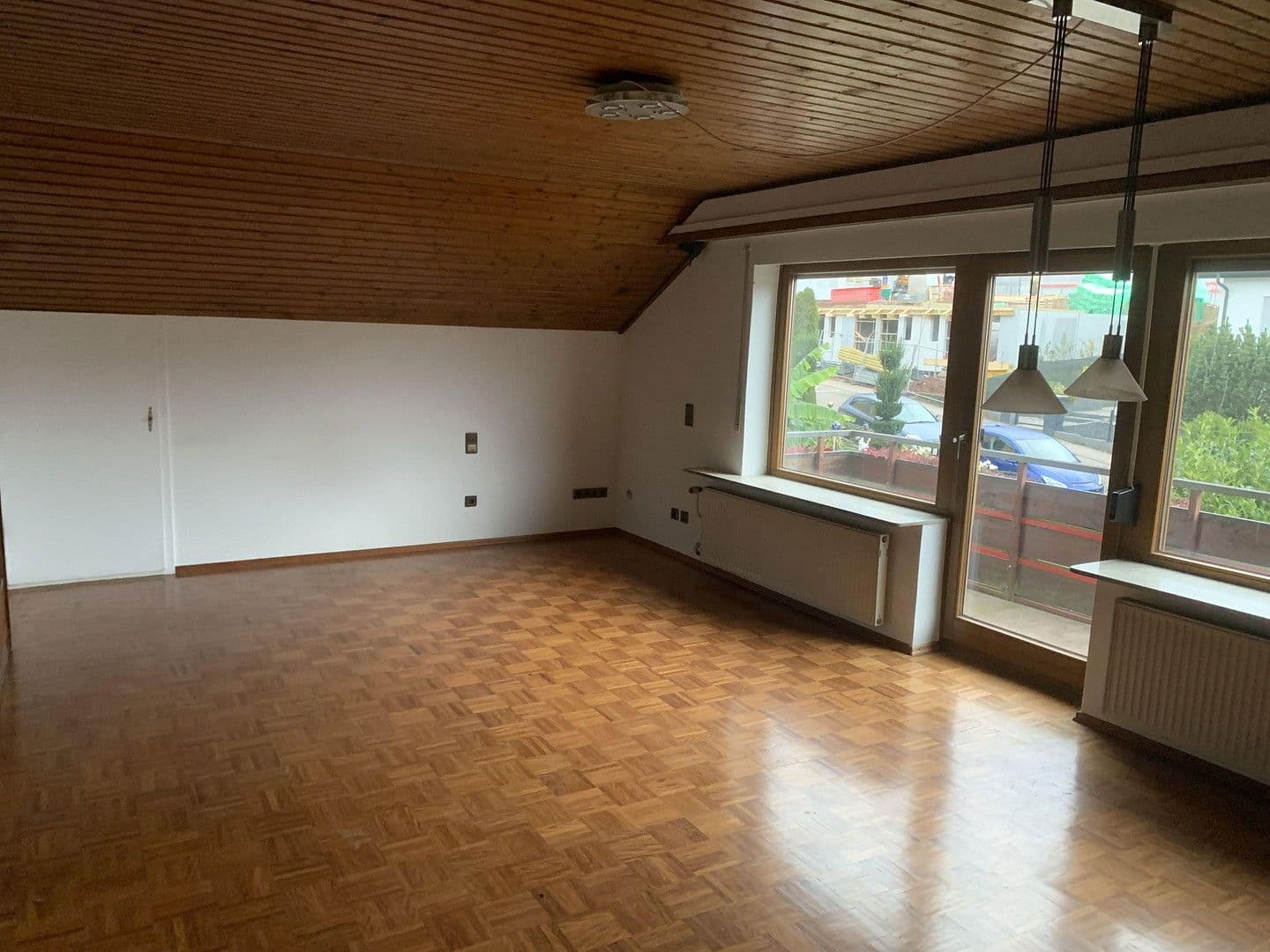 Prenájom bytu 3-izbový 84 m², Pforzheim, Bádensko-Wurttembersko Prenájom bytu 3-izbový 84 m², Pforzheim, Bádensko-Wurttembersko