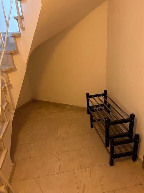 Prenájom bytu 2-izbový 85 m², Neuss, Severné Porýnie - Westfálsko Prenájom bytu 2-izbový 85 m², Neuss, Severné Porýnie - Westfálsko