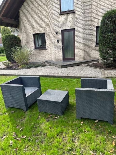 Prenájom bytu 2-izbový 85 m², Neuss, Severné Porýnie - Westfálsko Prenájom bytu 2-izbový 85 m², Neuss, Severné Porýnie - Westfálsko