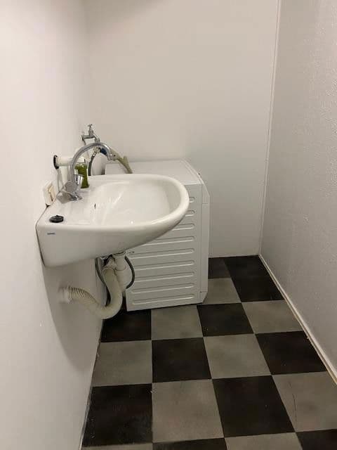 Prenájom bytu 2-izbový 85 m², Neuss, Severné Porýnie - Westfálsko Prenájom bytu 2-izbový 85 m², Neuss, Severné Porýnie - Westfálsko