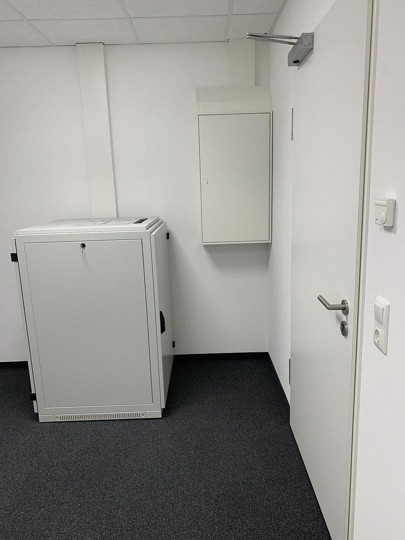 Prenájom kancelárie 185 m², Hamburg, Hamburg Prenájom kancelárie 185 m², Hamburg, Hamburg